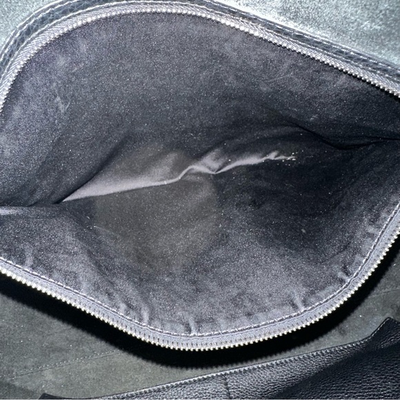 VALENTINO ROCKSTUD TOTE - Picture 8 of 11